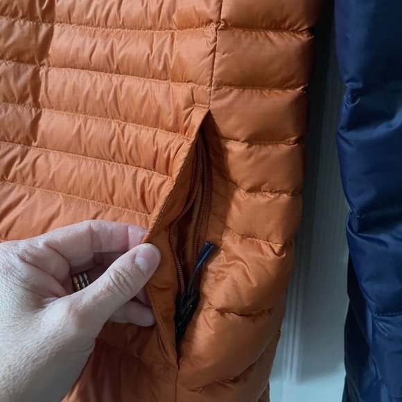 Cotopaxi Fuego hooded down jacket. XL. - Picture 7 of 8